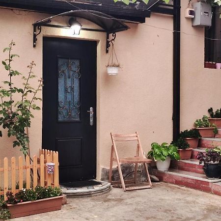 Mia'S Apartment Tbilisi Exterior photo